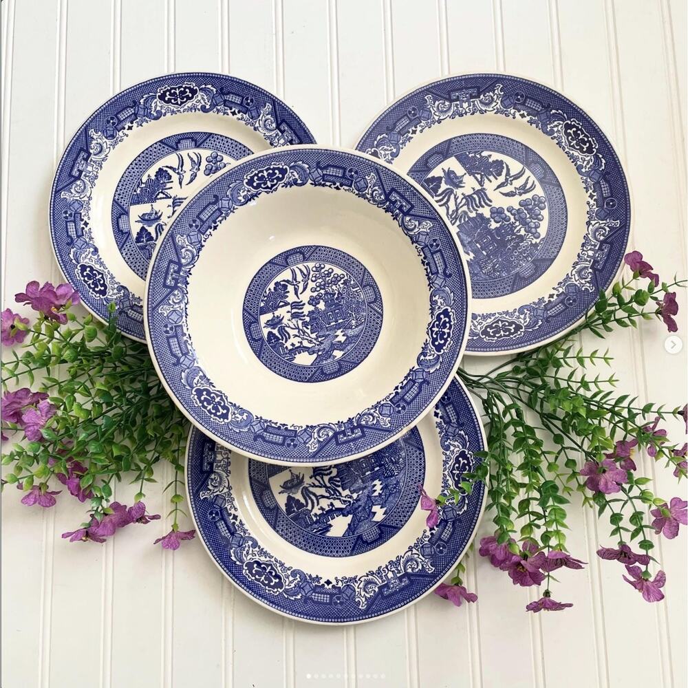 Vintage Blue Willow Pattern Dinnerware Willow Ware Royal China Bowl Plate Set x4